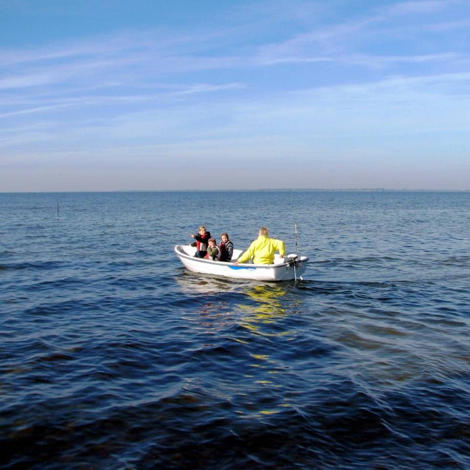 Bootsfahrt auf dem Bodden - Bio Urlaub auf Gut Nisdorf an der Ostsee